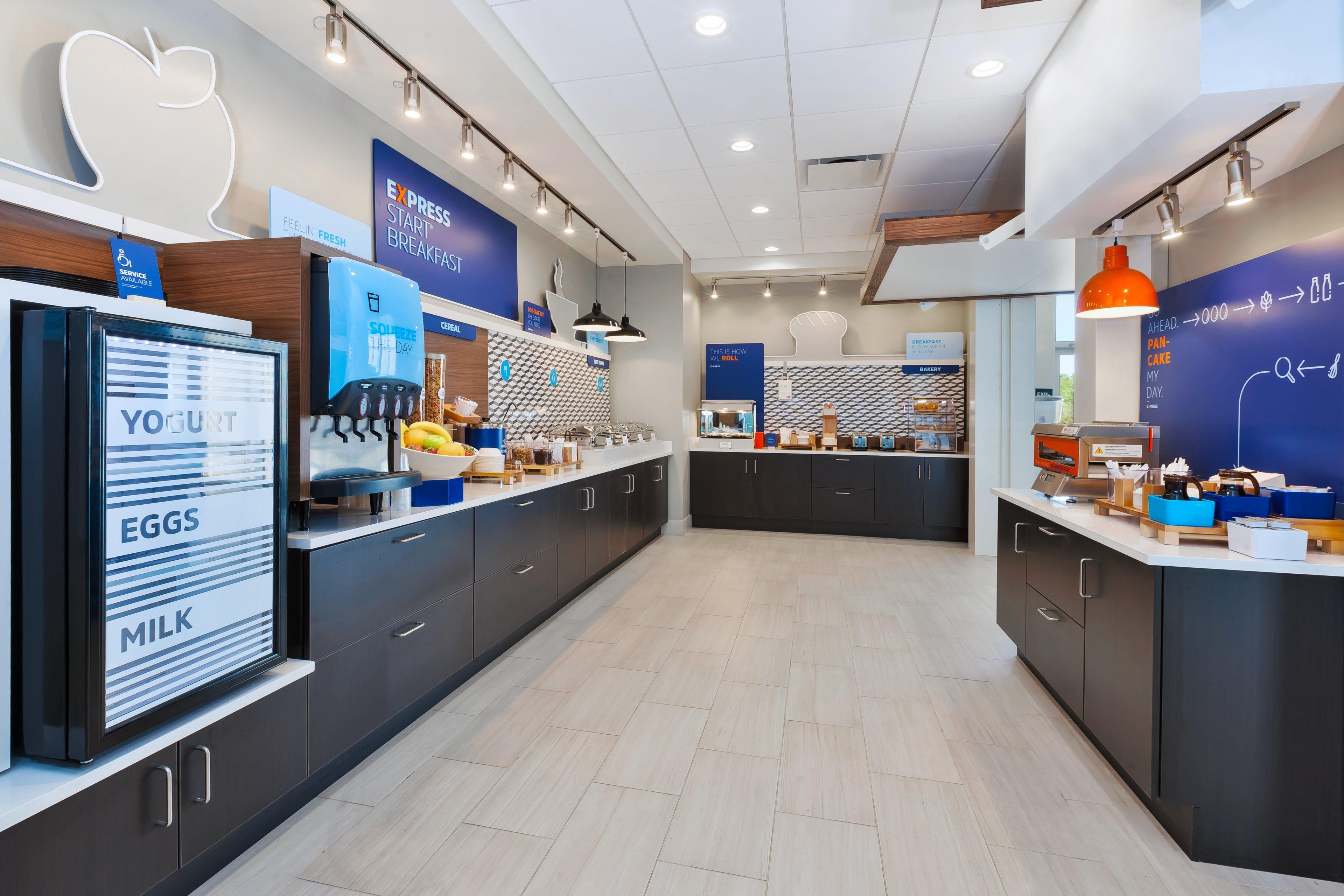 Express & - Airport - South By Ihg Hotel Cascade