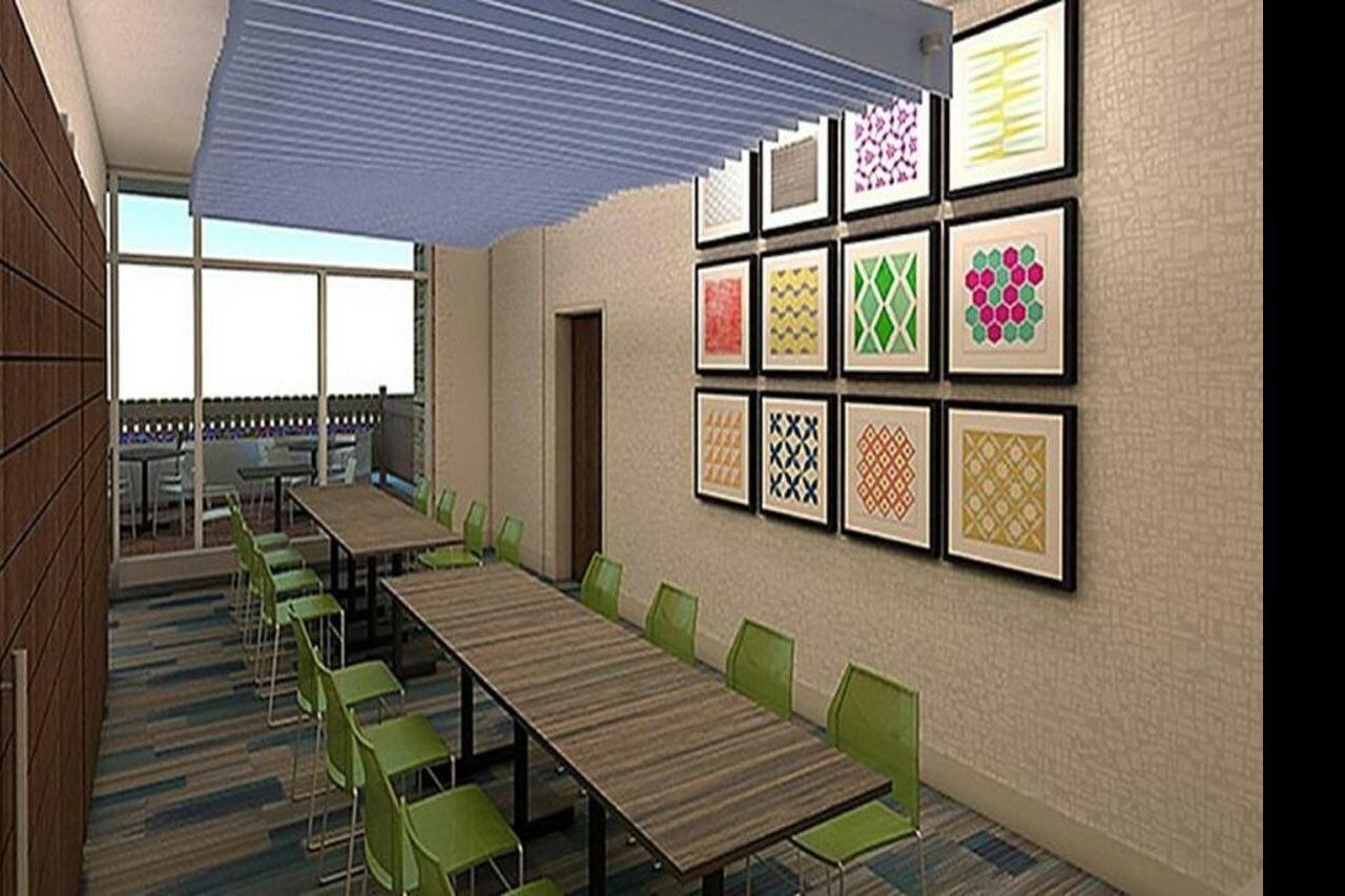 Hotel Express & - Airport - South By Ihg Cascade